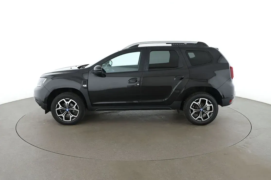 Gebraucht Dacia Duster Celebration 150 PS (110 kW) 2021 Schwarz SUV