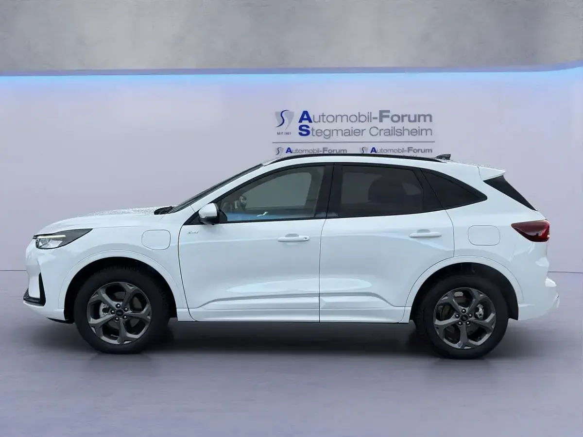 Neu Ford Kuga ST-Line 242 PS (177 kW) 2025 Frostweiß SUV