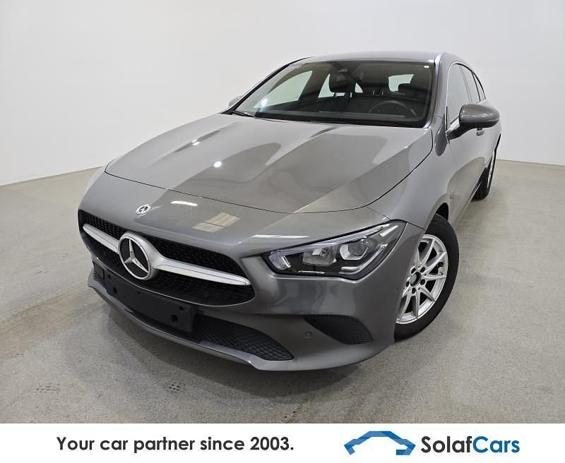 Grau Gebraucht 2021 Mercedes CLA180 Shooting Brake Kombi | 18.029 € (Guter Preis) - Bild 1/4