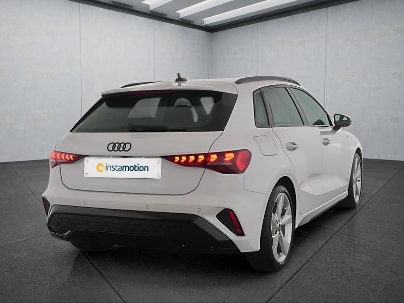 Gebraucht Audi A3 Sportback 150 PS (110 kW) 2025 Weiß Kleinwagen