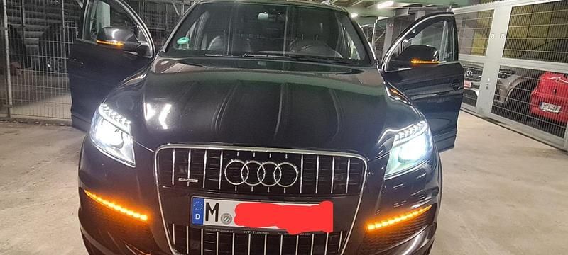 Schwarz Gebraucht 2009 Audi Q7 SUV | 14.999 € - Bild 1/4