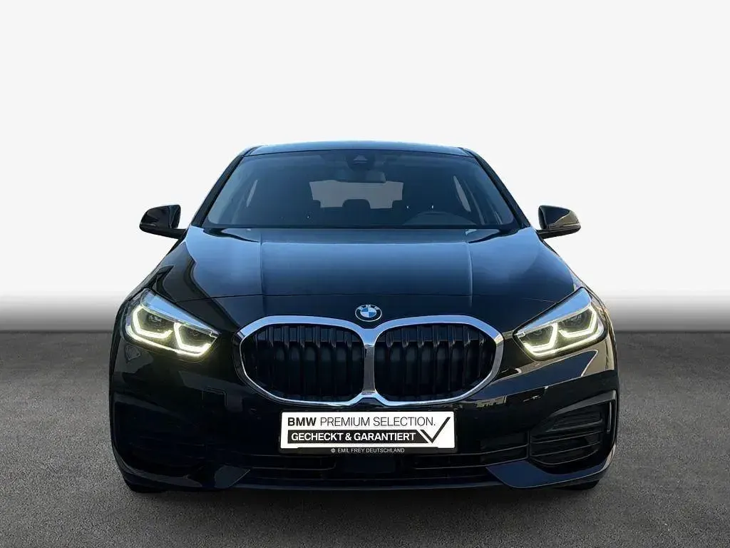 Gebraucht BMW 118 Advantage 136 PS (100 kW) 2024 Schwarz Limousine