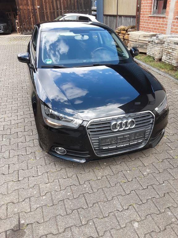 Schwarz Gebraucht 2013 Audi A1 Ambition Kleinwagen | 7.500 € (Guter Preis) - Bild 1/4