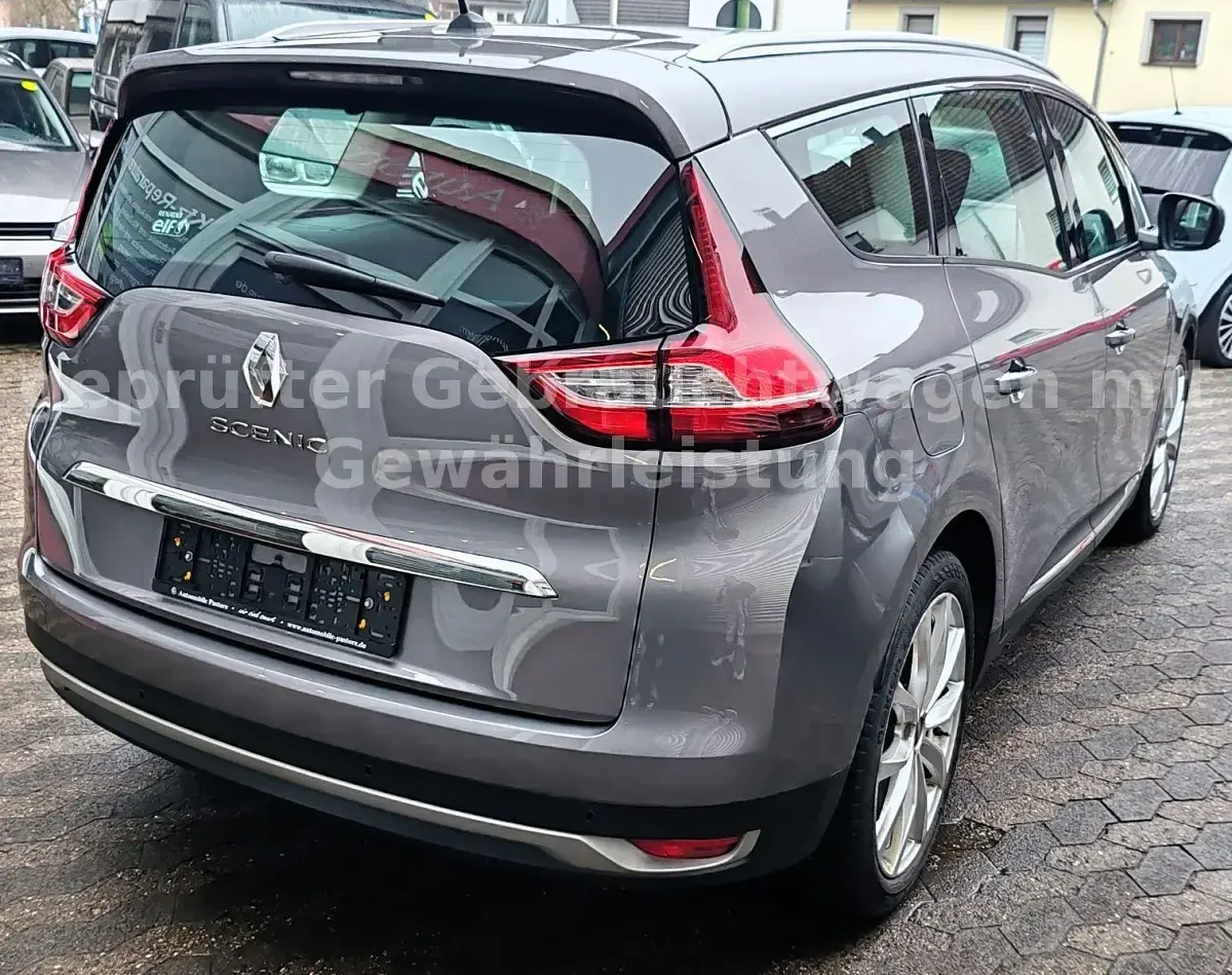 Gebraucht Renault Scenic E-Tech Intens 132 PS (97 kW) 2017 Grau Van / Kleinbus