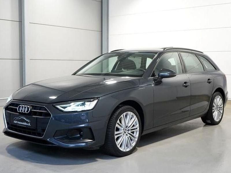 Gebraucht Audi A4 Basis 136 PS (100 kW) 2022 Grau Kombi