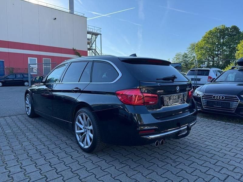 Gebraucht BMW 335 Luxury Line 313 PS (230 kW) 2016 Schwarz Kombi