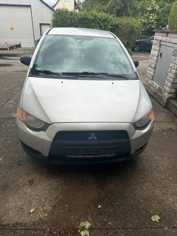 Silber Gebraucht 2009 Mitsubishi Colt Kleinwagen | 1.750 € (Superpreis) - Bild 1/4