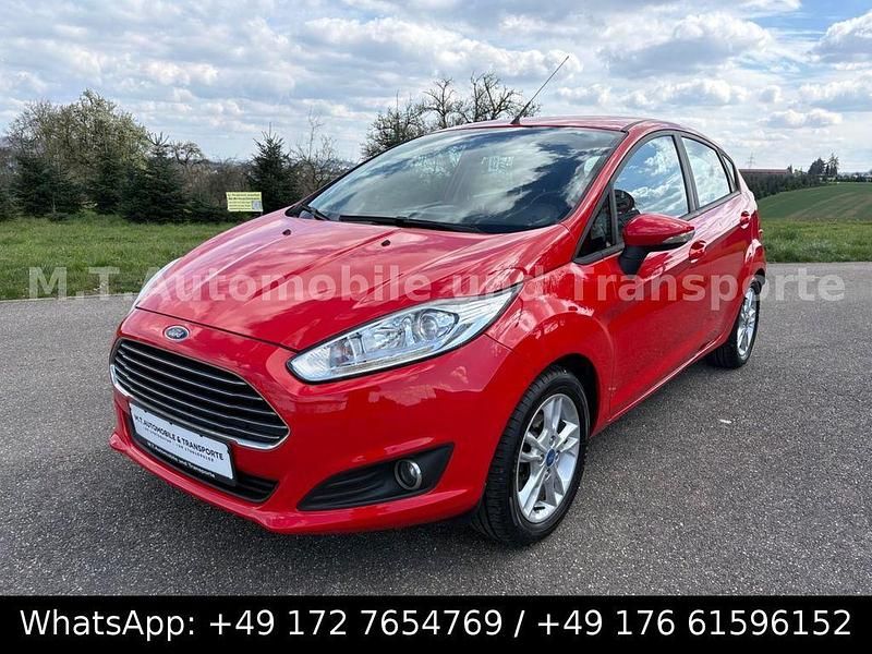 Gebraucht Ford Fiesta 101 PS (74 kW) 2015 Rot Limousine