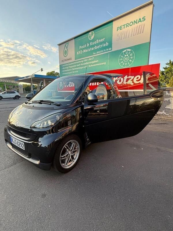 Beige Gebraucht 2010 Smart ForTwo Coupé Coupé | 4.900 € (Guter Preis) - Bild 1/4