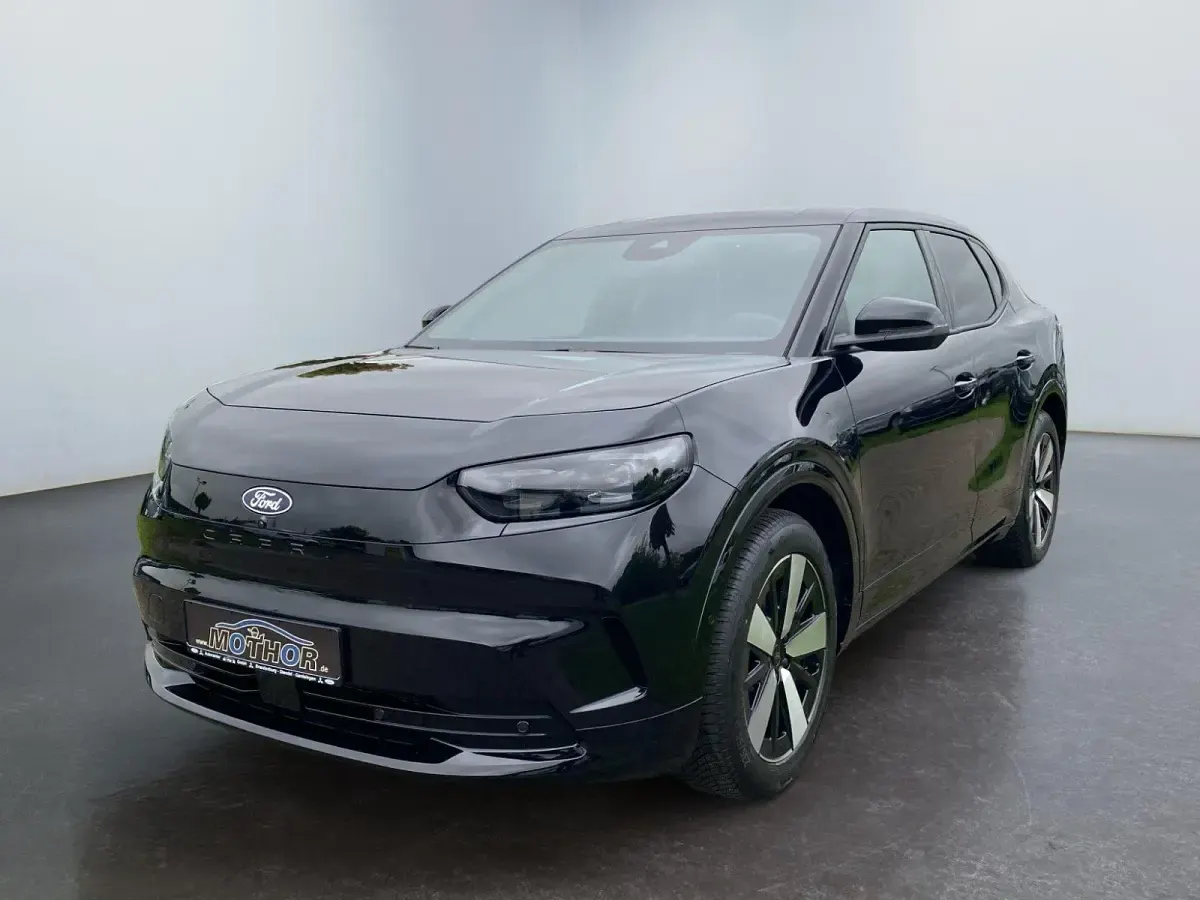 Neu Ford Capri Premium 210 kW (286 PS) 2026 Agate black SUV