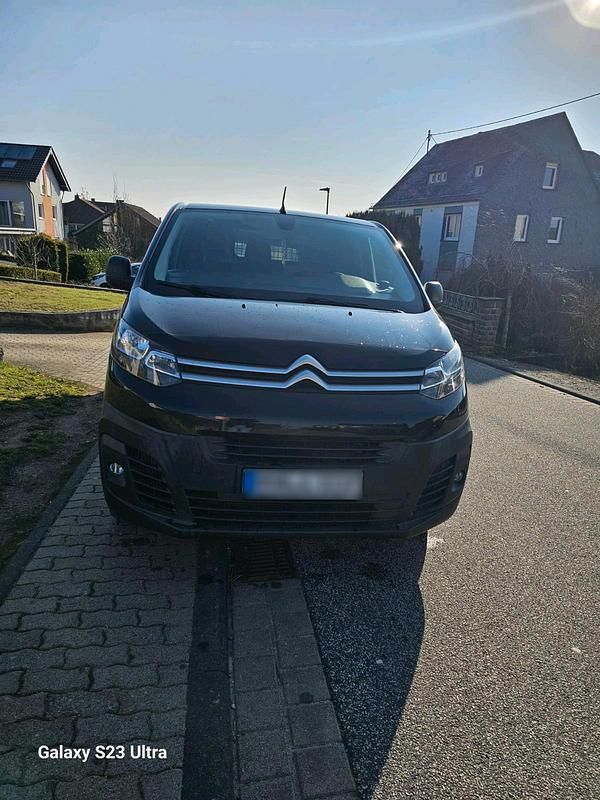 Gebraucht Citroën Jumpy 122 PS (89 kW) 2016 Schwarz Van / Kleinbus