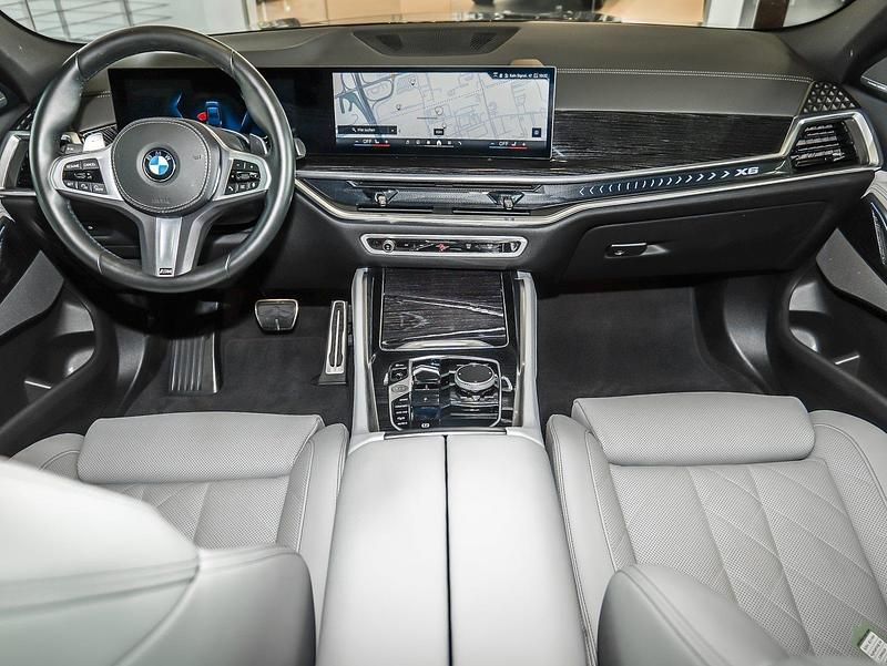 Gebraucht BMW X6 M Sport 286 PS (210 kW) 2025 Schwarz SUV