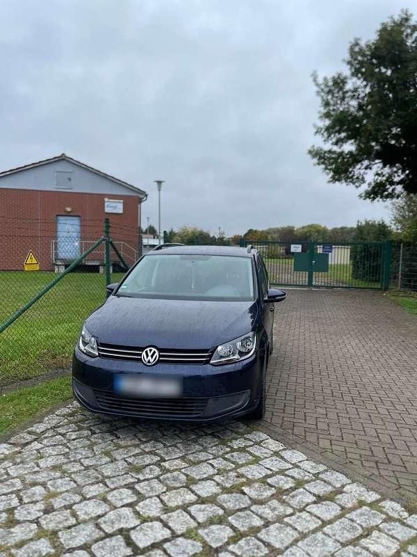 Gebraucht 2011 VW Touran Trendline Van / Kleinbus | 4.250 € (Guter Preis) - Bild 1/4