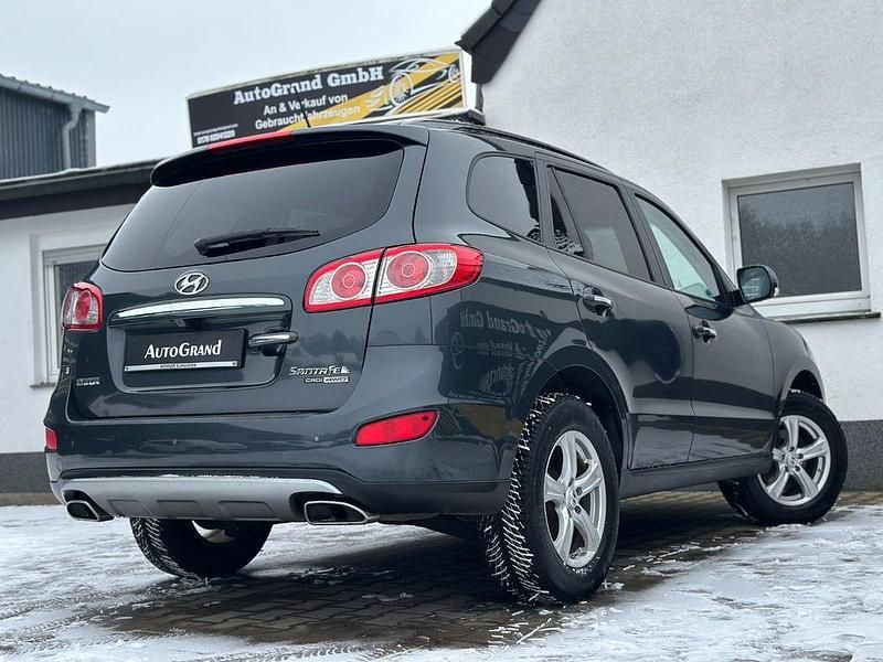 Gebraucht Hyundai Santa Fe Premium 197 PS (144 kW) 2012 Grau SUV