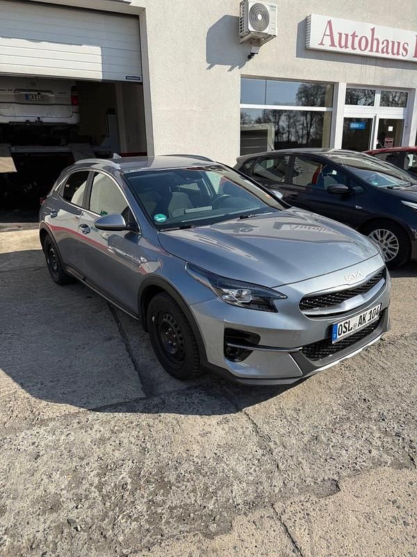 Gebraucht Kia XCeed 160 PS (117 kW) 2022 Silber SUV