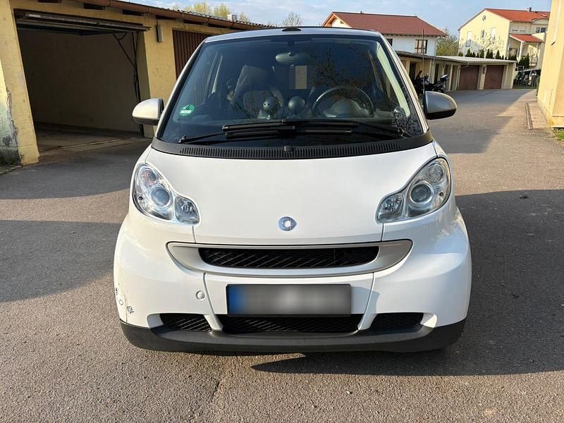 Używany Smart ForTwo Cabrio 70 KM (51 kW) 2010 Biały Kabriolet