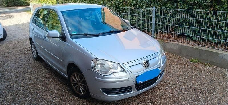 Gebraucht VW Polo 80 PS (58 kW) 2007 Silber Limousine