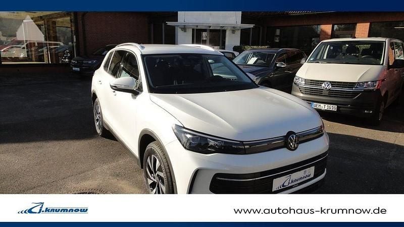 Weiß Gebraucht 2025 VW Tiguan Life SUV | 38.800 € (Etwas zu teuer) - Bild 1/4