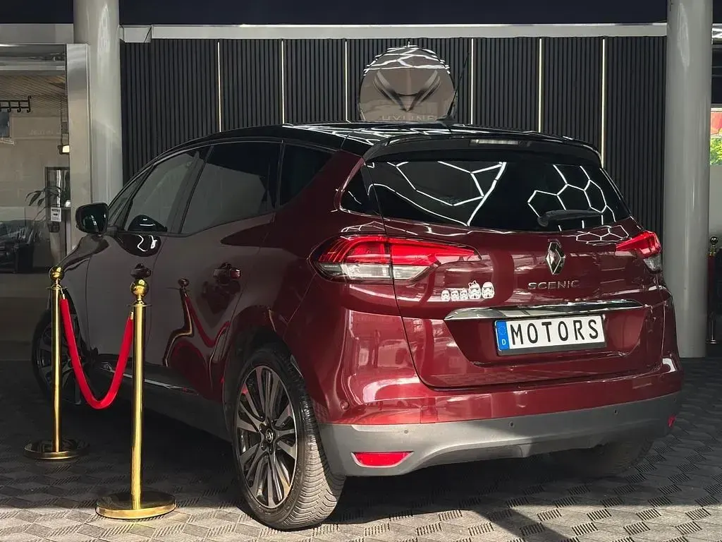 Gebraucht Renault Scénic IV Bose Edition 160 PS (117 kW) 2018 Rot Van / Kleinbus