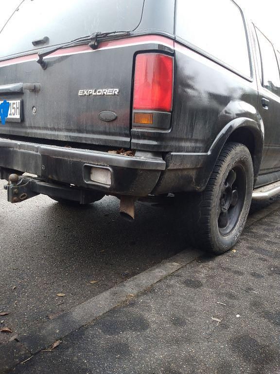 Gebraucht Ford Explorer 165 PS (121 kW) 1994 Rot SUV