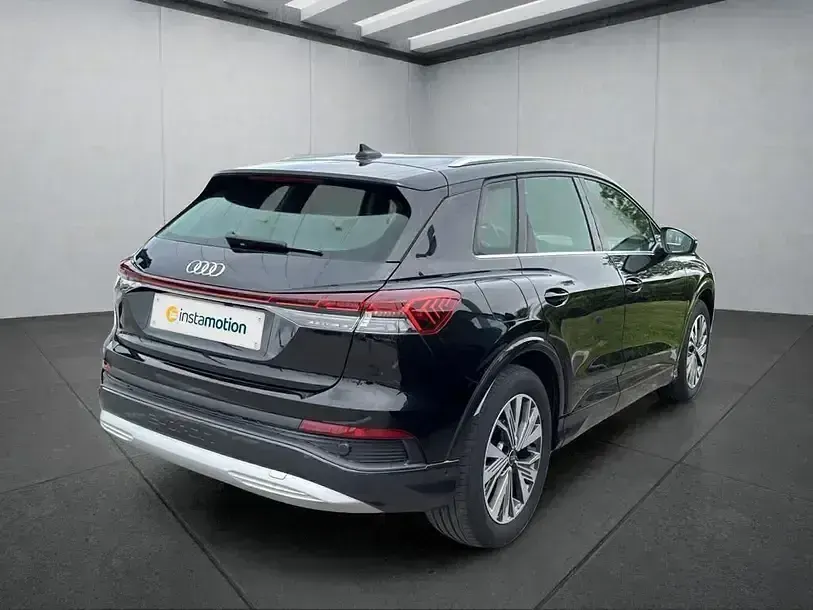 Gebraucht Audi Q4 e-tron 150 kW (204 PS) 2023 Schwarz SUV