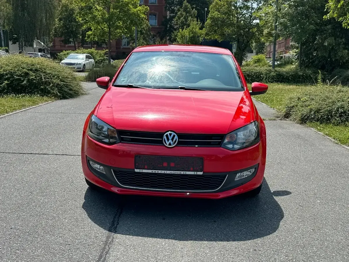 Gebraucht VW Polo Life 69 PS (50 kW) 2013 Rot Kleinwagen