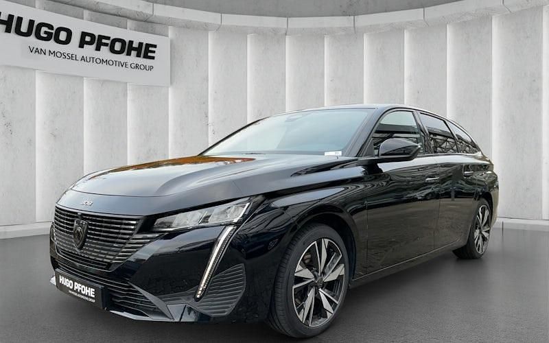 Gebraucht Peugeot 308 SW Allure 131 PS (96 kW) 2023 Schwarz Kombi