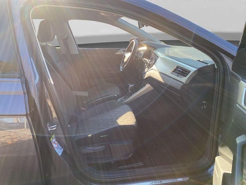 Gebraucht VW Taigo Move 150 PS (110 kW) 2024 Grau SUV