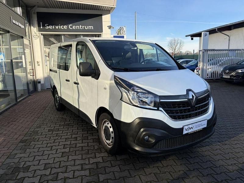 Gebraucht Renault Trafic Komfort 170 PS (125 kW) 2021 Weiß Van / Kleinbus