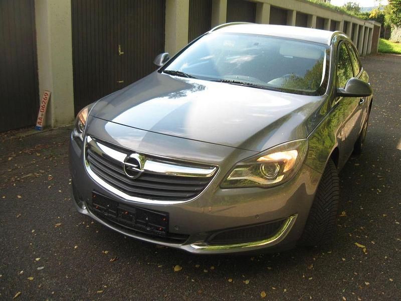 Gebraucht Opel Insignia 170 PS (125 kW) 2016 Grau Kombi