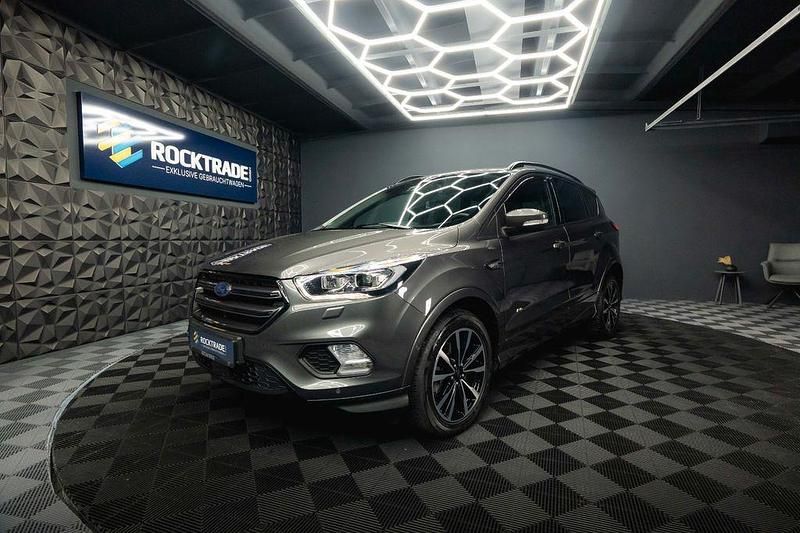 Gebraucht Ford Kuga ST-Line 180 PS (132 kW) 2018 Grau SUV