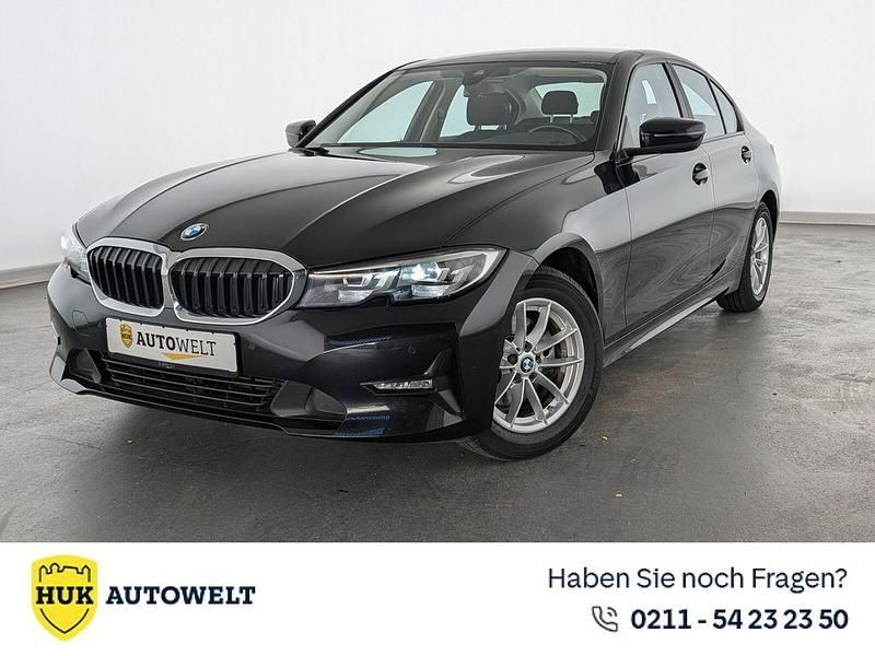 Schwarz Gebraucht 2022 BMW 320 Advantage Limousine | 26.860 € (Fairer Preis) - Bild 1/3