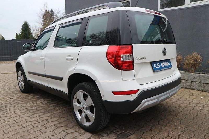 Gebraucht Skoda Yeti Elegance 206 PS (151 kW) 2014 Weiß SUV