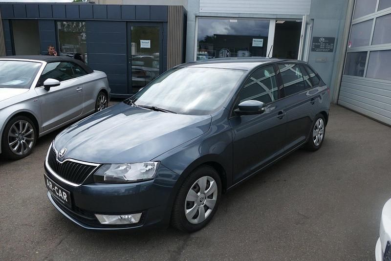 Gebraucht Skoda Rapid 90 PS (66 kW) 2016 Grau Limousine