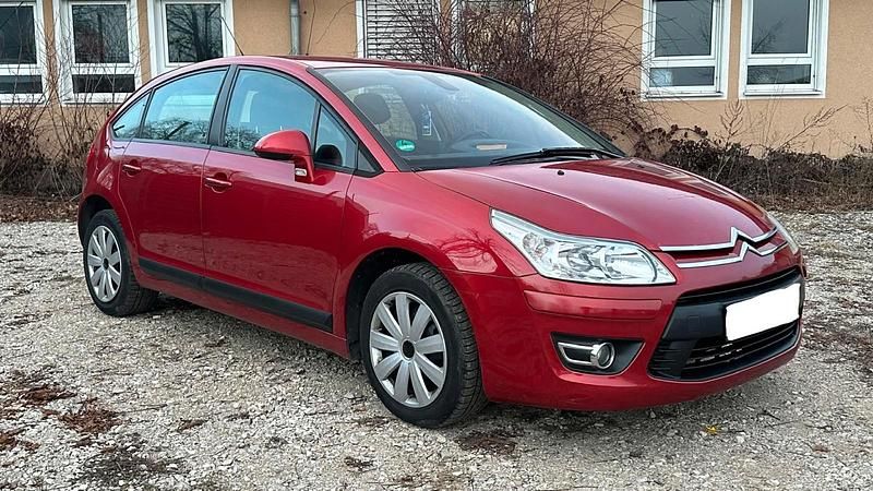 Gebraucht Citroën C4 120 PS (88 kW) 2009 Rot Limousine