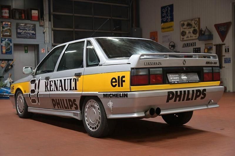 Gebraucht Renault 21 175 PS (128 kW) 1988 Silber Limousine