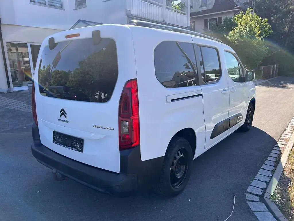 Gebraucht Citroën Berlingo Feel 131 PS (96 kW) 2019 Weiß Van / Kleinbus