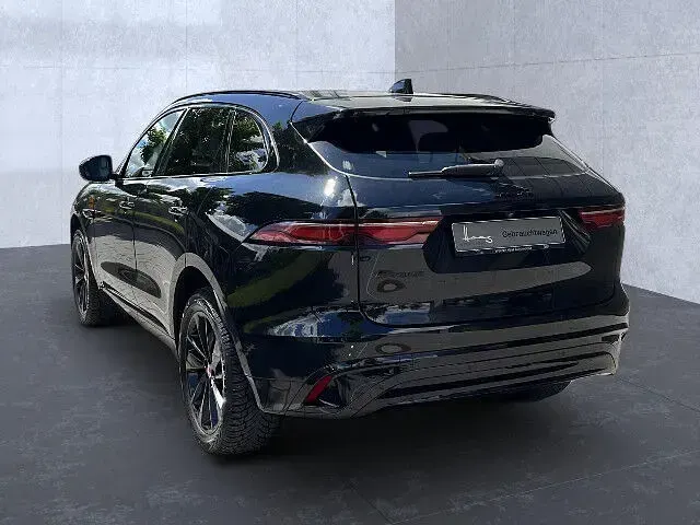 Gebraucht Jaguar F-Pace R-Dynamic 253 PS (186 kW) 2022 Santorini black SUV