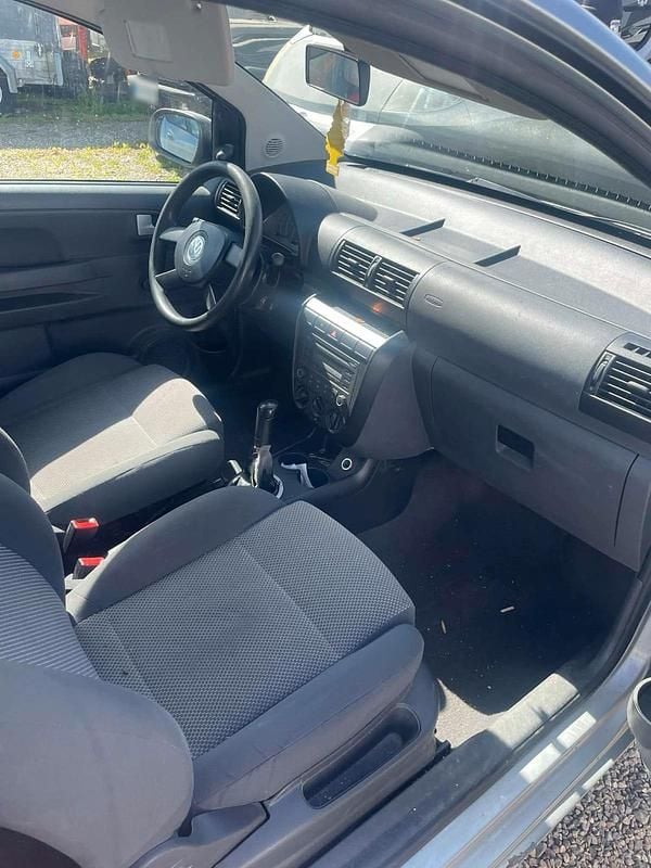 Second-hand VW Fox 54 CP (39 kW) 2006 Argintiu Hatchback