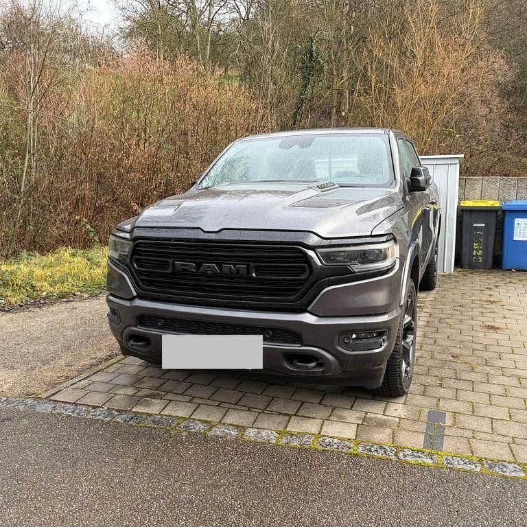 Grau Gebraucht 2023 Dodge Ram Limited Abholung | 60.900 € (Guter Preis) - Bild 1/4