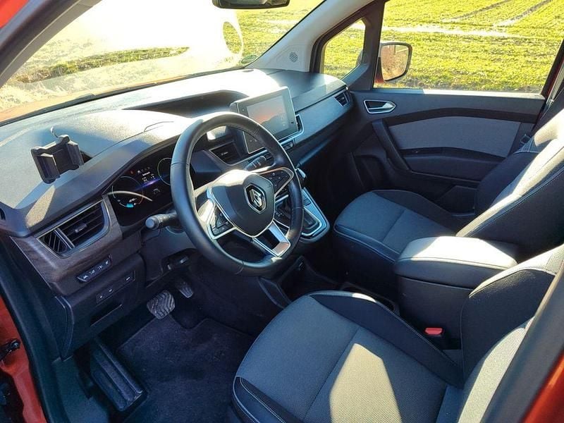 Gebraucht Renault Kangoo Equilibre 89 kW (122 PS) 2023 Braun Van / Kleinbus