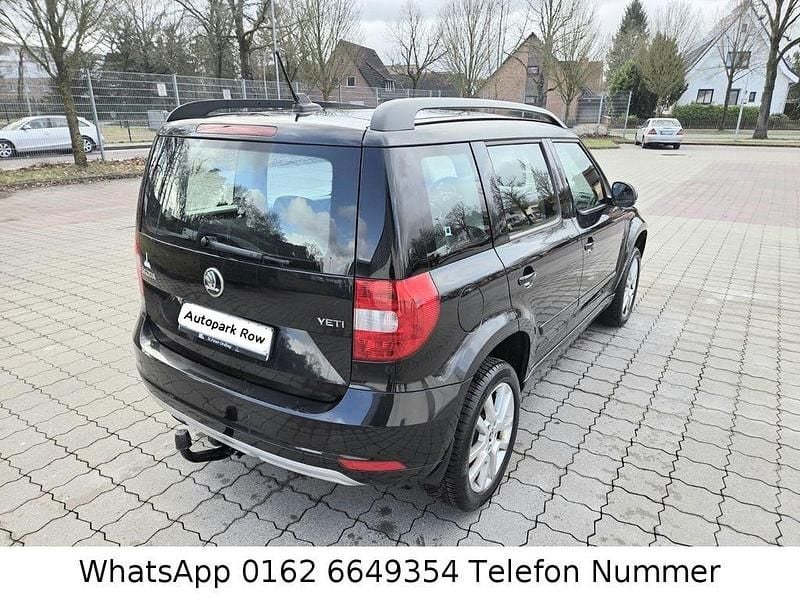 Gebraucht Skoda Yeti Ambition 105 PS (77 kW) 2015 Schwarz SUV