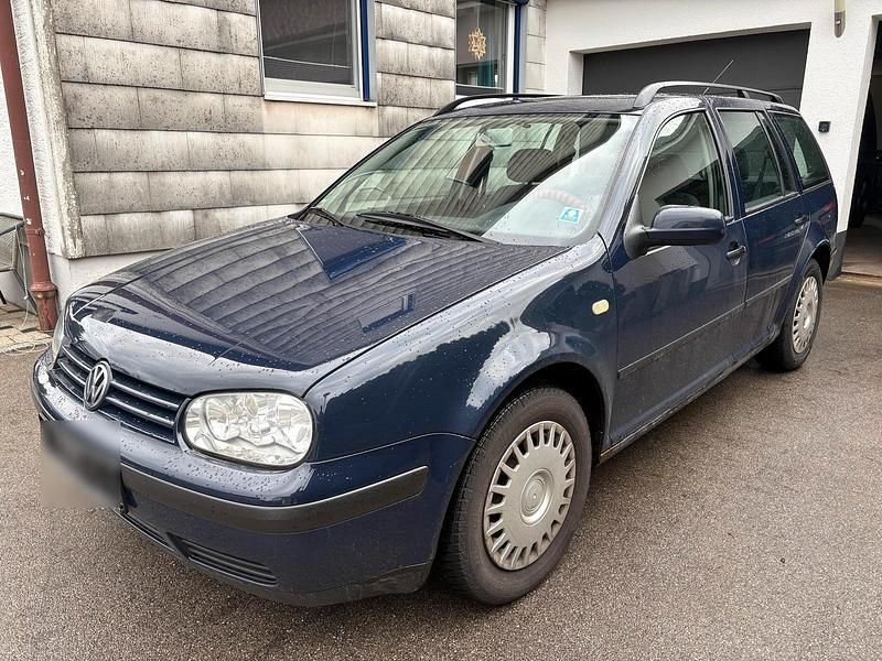 Blau Gebraucht 1999 VW Golf IV Kombi | 450 € (Superpreis) - Bild 1/4