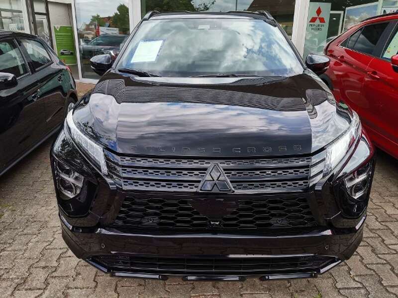 Gebraucht Mitsubishi Eclipse Cross Plus 98 PS (72 kW) 2024 Pantherschwarz SUV