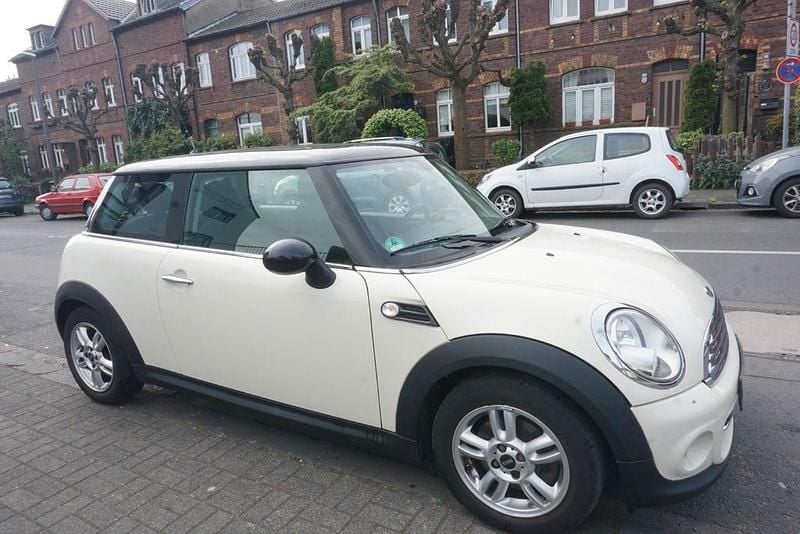 Second-hand Mini Cooper 122 CP (89 kW) 2010 Alb Hatchback