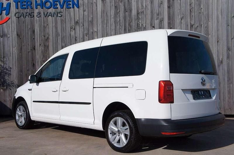 Second-hand VW Caddy 110 CP (80 kW) 2018 Alb Monovolum