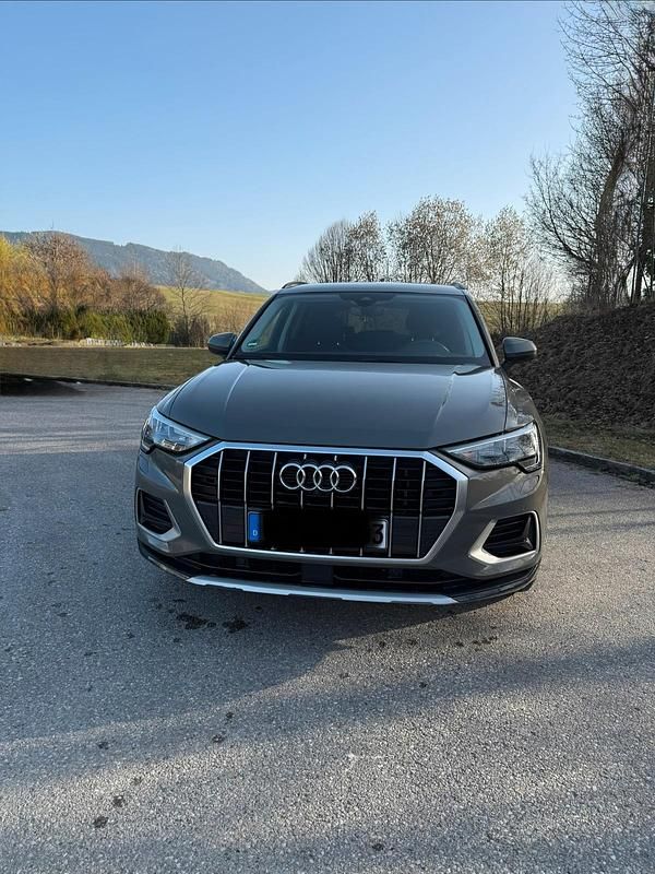 Gebraucht Audi Q3 Advanced 150 PS (110 kW) 2021 Grau SUV