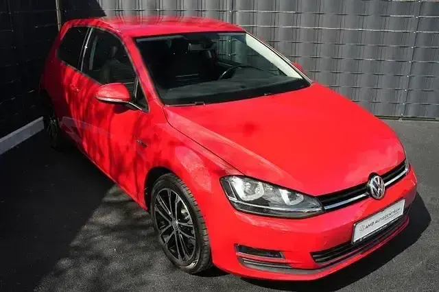 Gebraucht VW Golf VII Cup 125 PS (91 kW) 2014 Rot Limousine
