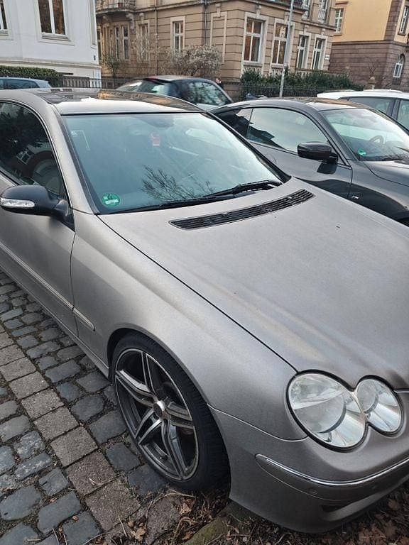 Gebraucht Mercedes CLK200 184 PS (135 kW) 2007 Andere farben Coupé
