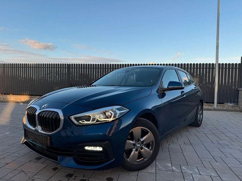 Blau Gebraucht 2020 BMW 116 Advantage Kleinwagen | 13.899 € (Superpreis) - Bild 1/4